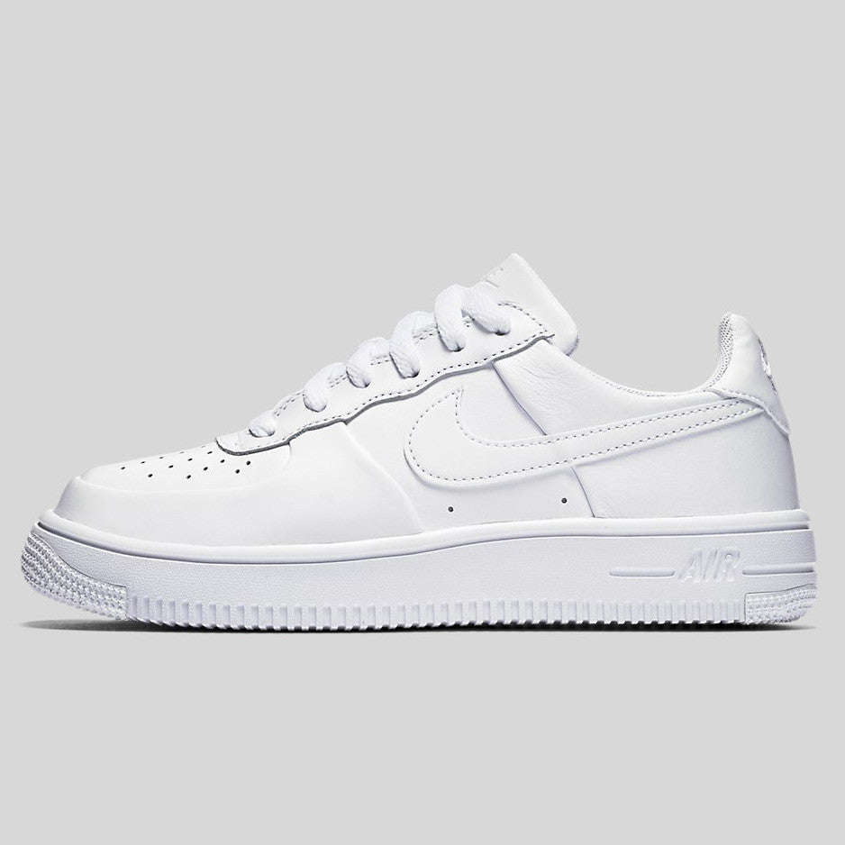 nike air force one gs