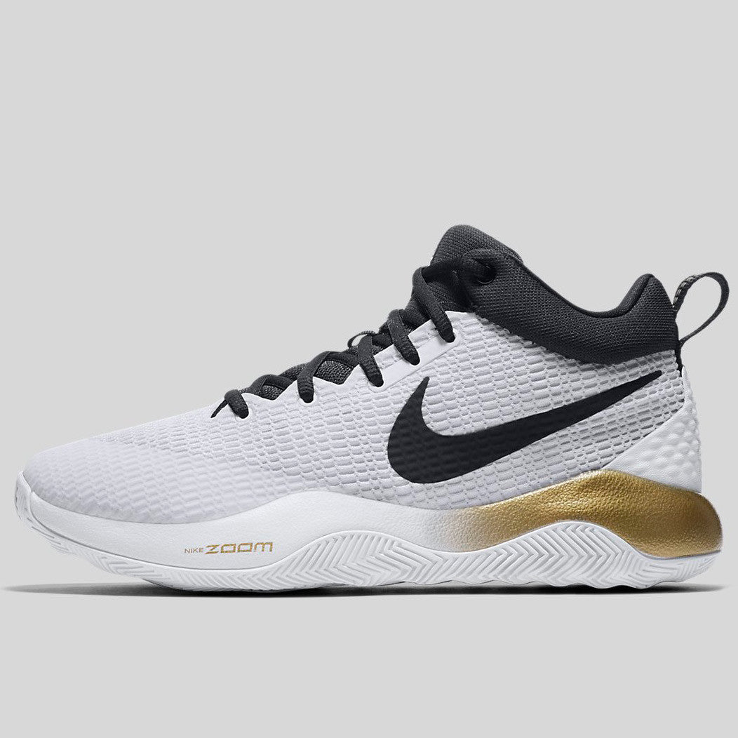 nike zoom rev 2019