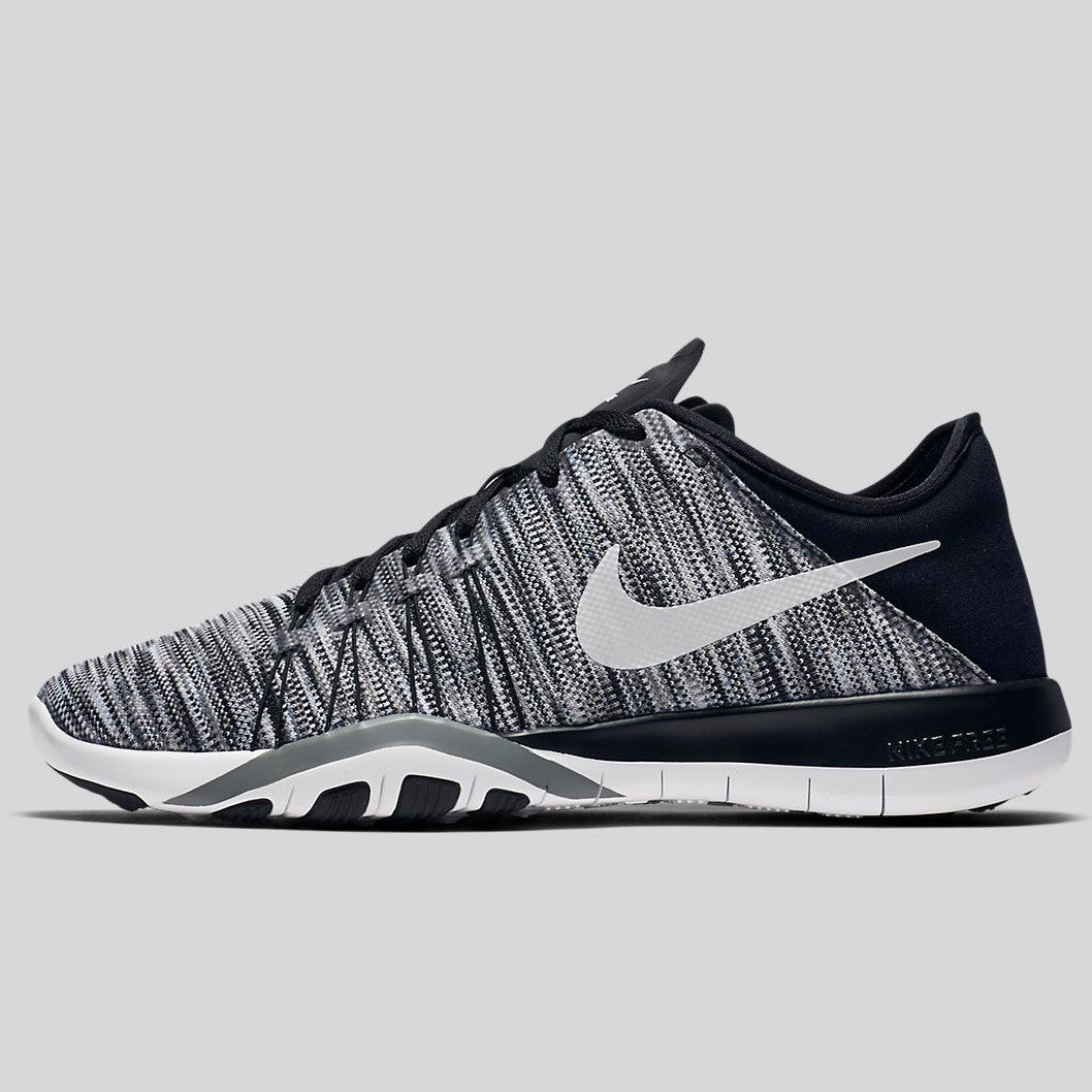 wmns nike free tr 6