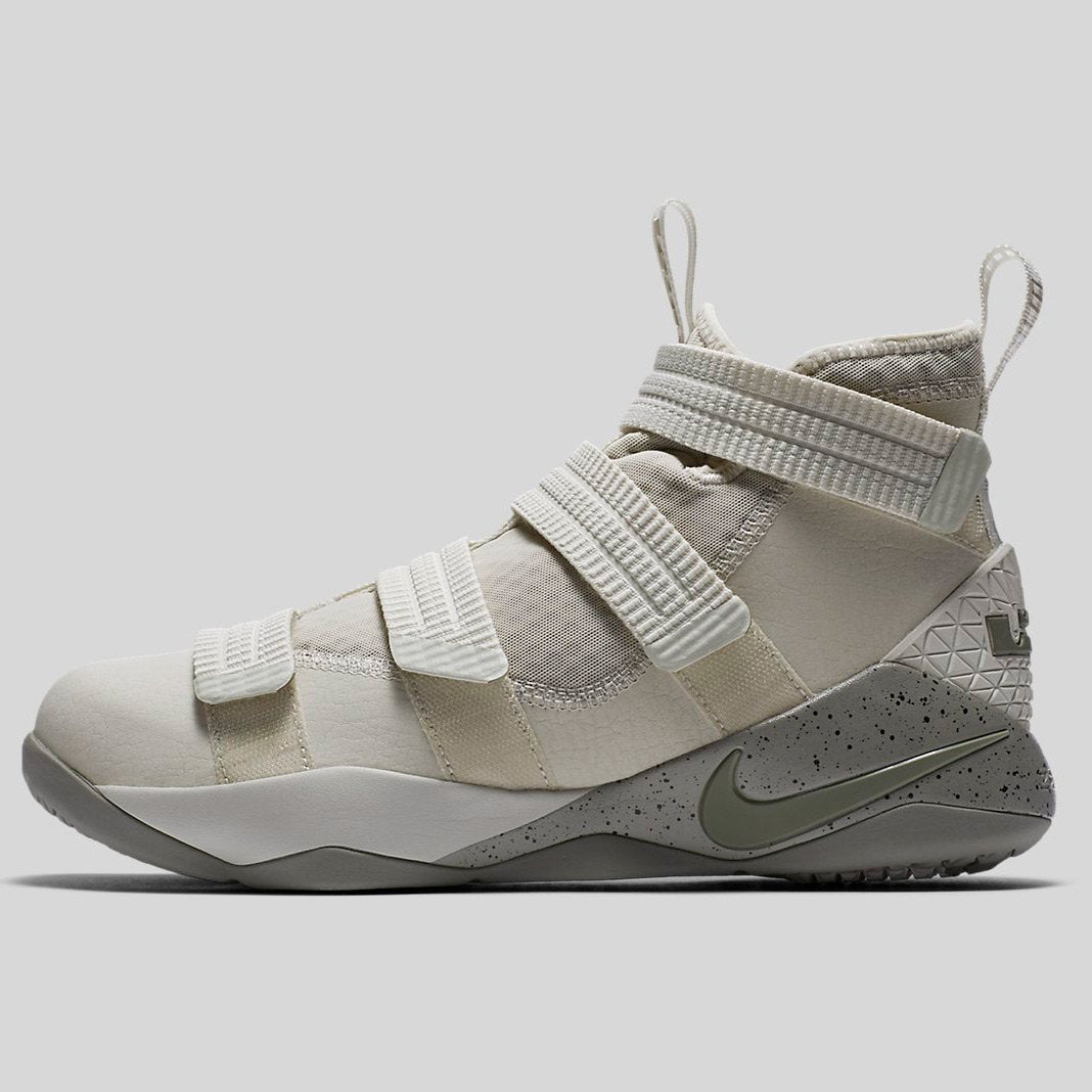 Nike Lebron Soldier Xi Sfg Ep Light 