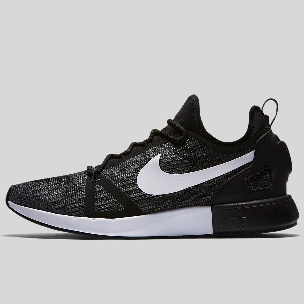 nike duel racer black