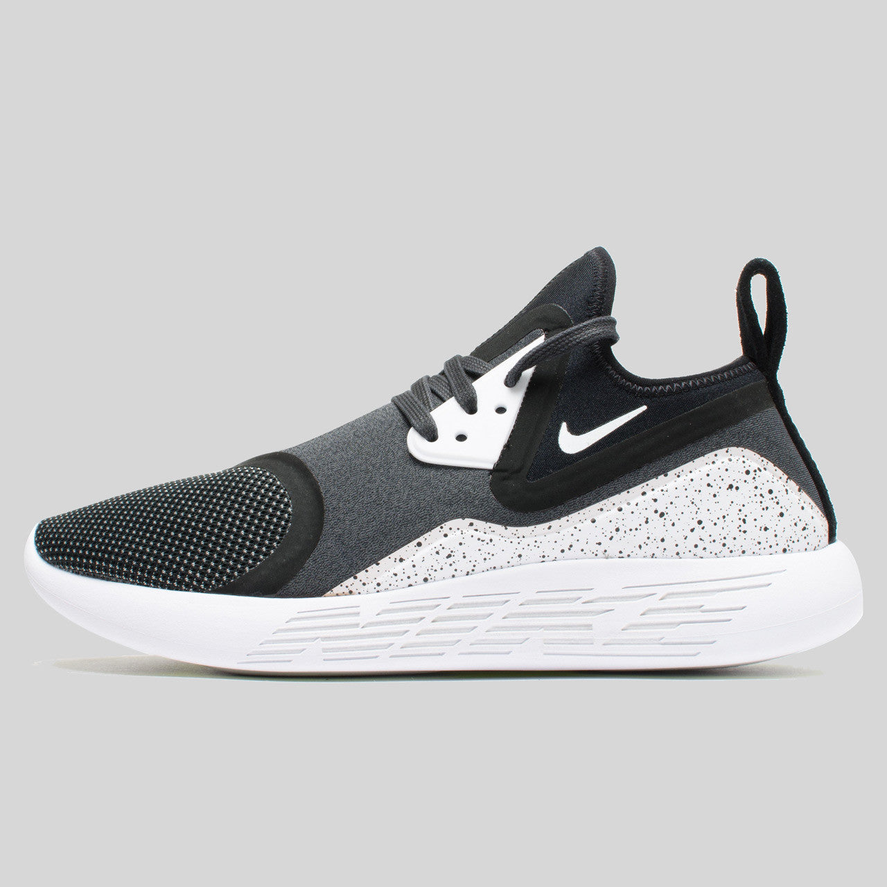 nike lunarcharge premium le