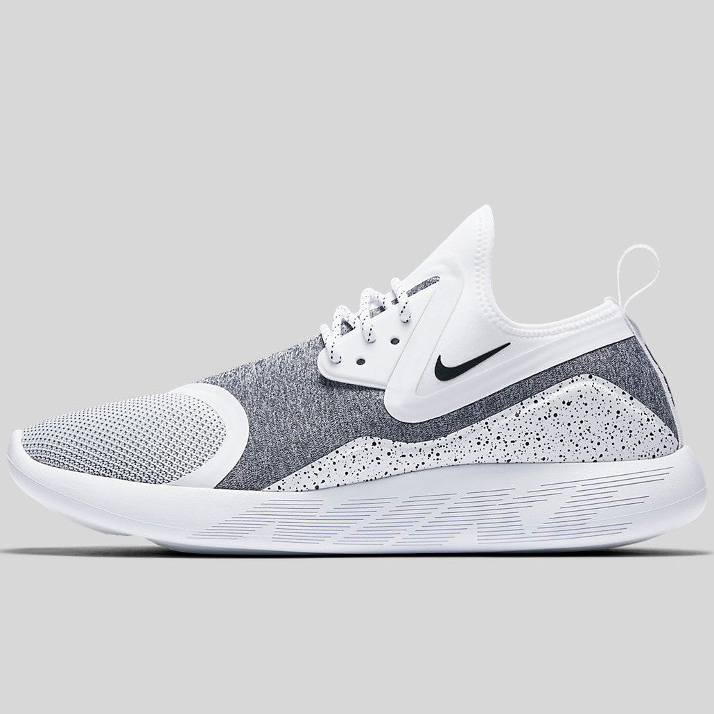 Nike Lunarcharge Essential White Black 