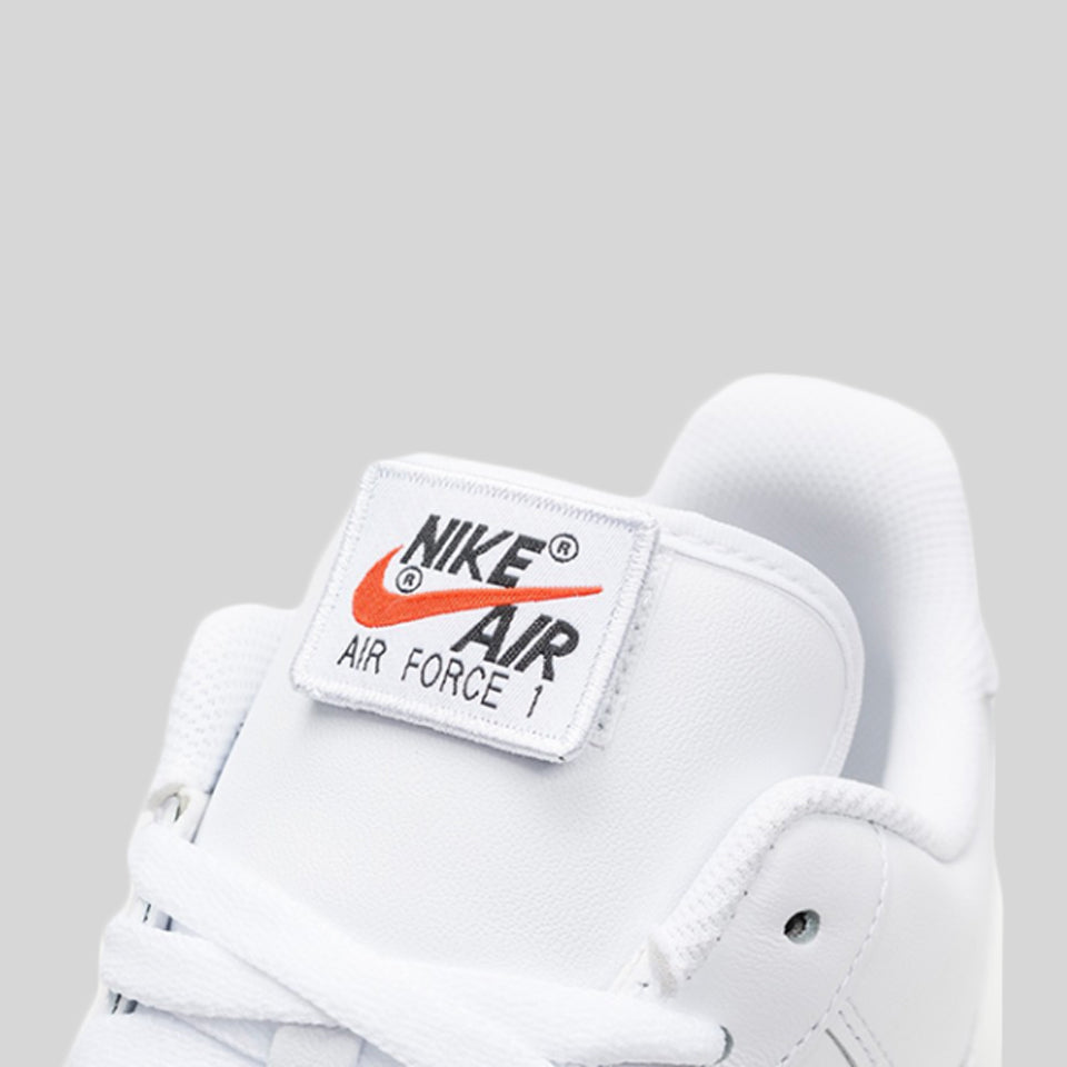 nike air force 1 07 qs velcro white swoosh pack