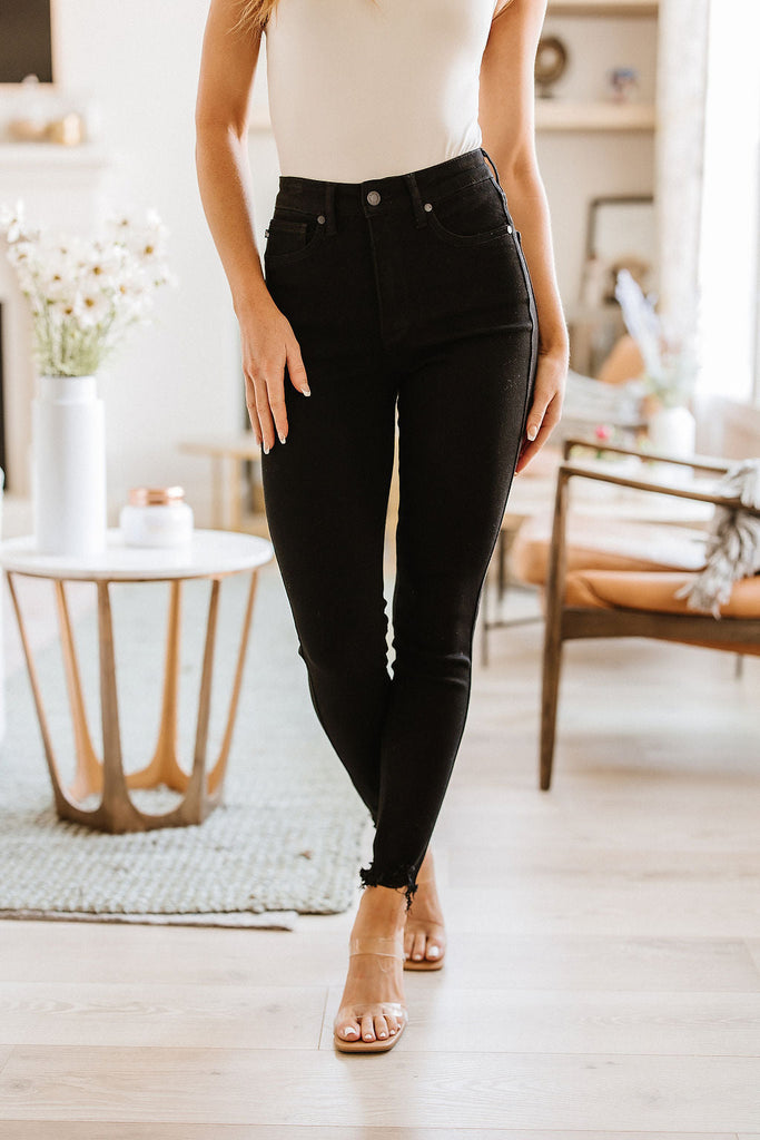 Winona Released Hem Side Slit Skinnies