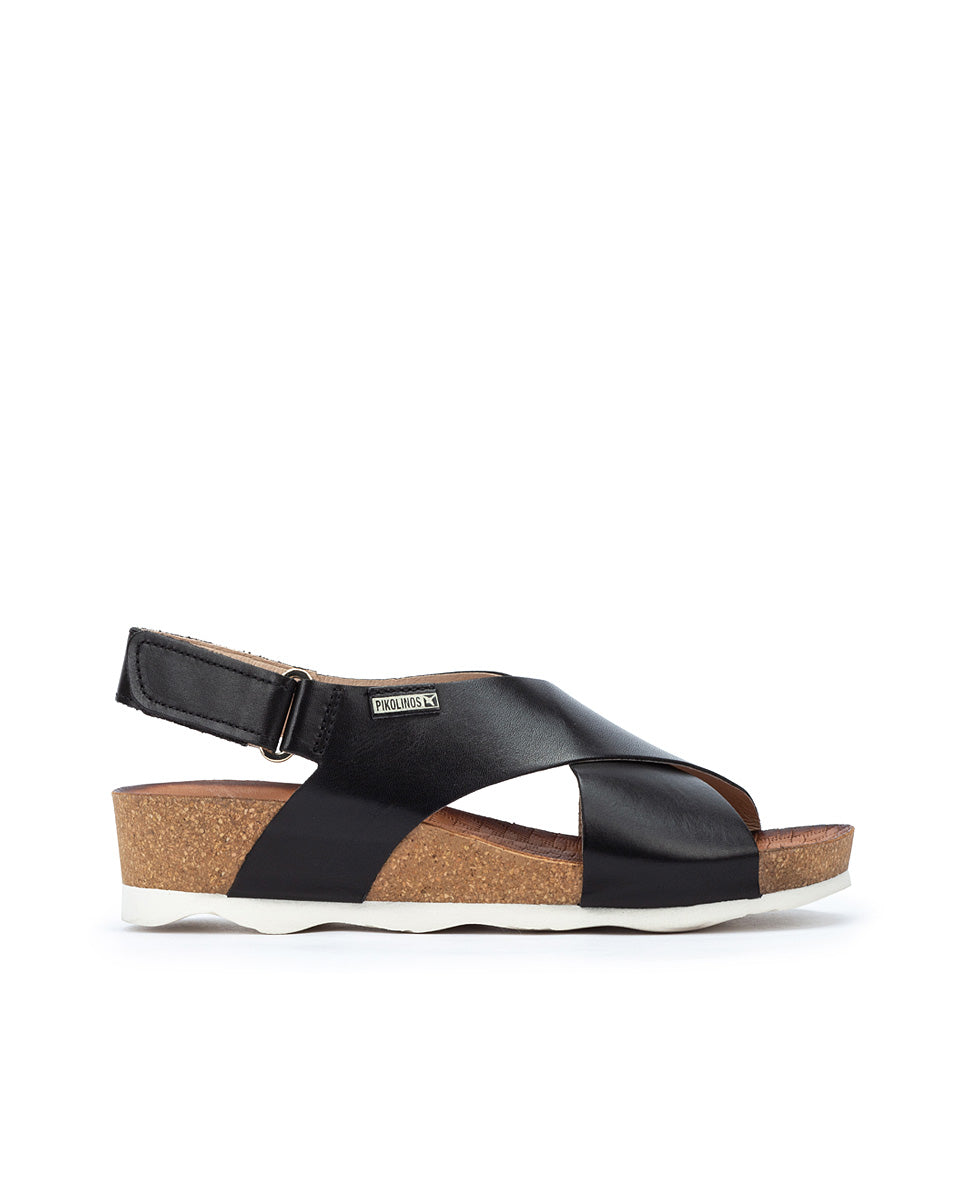 Pikolinos Mahon Sandals In Black