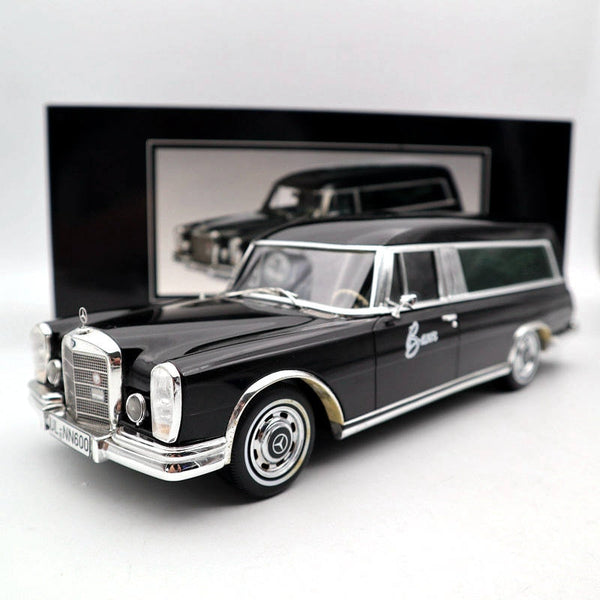 CULT 1:18 Mercedes-Benz 280E W123 1976 CML072-1 Resin Model Car Limited  Green Toys