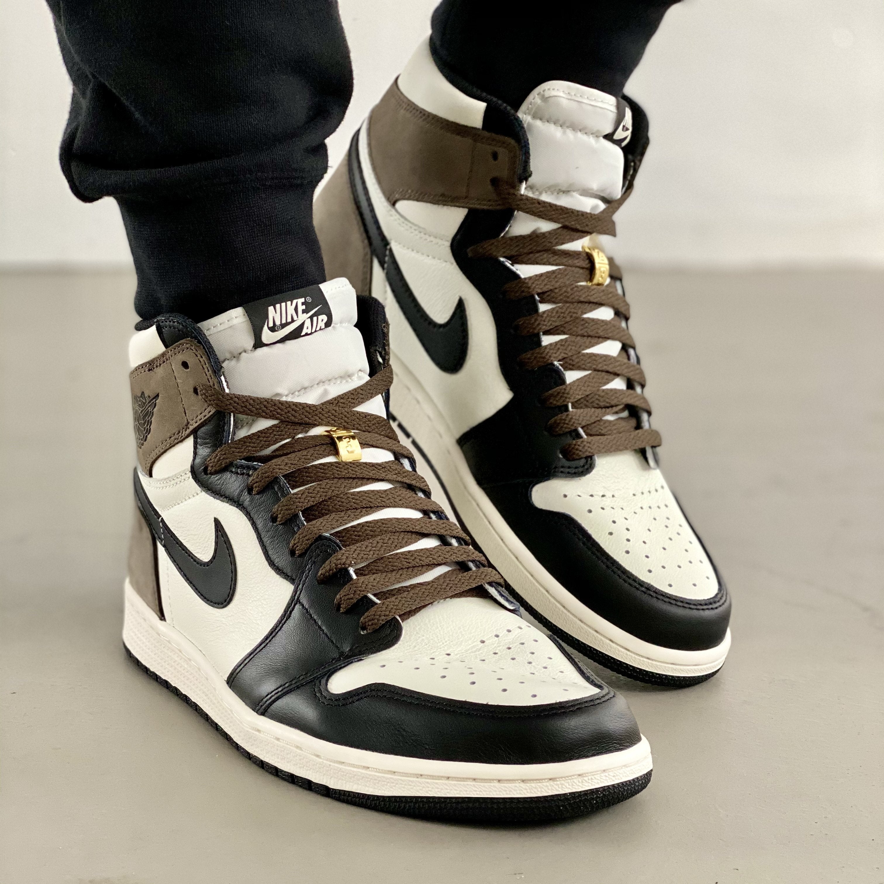 brown jordan 1 laces