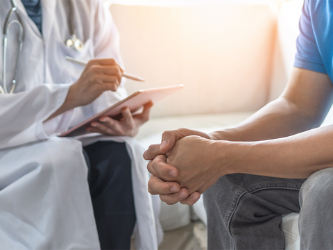 Doctor talking to patient 