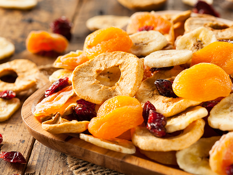 Mixture of dried fruits