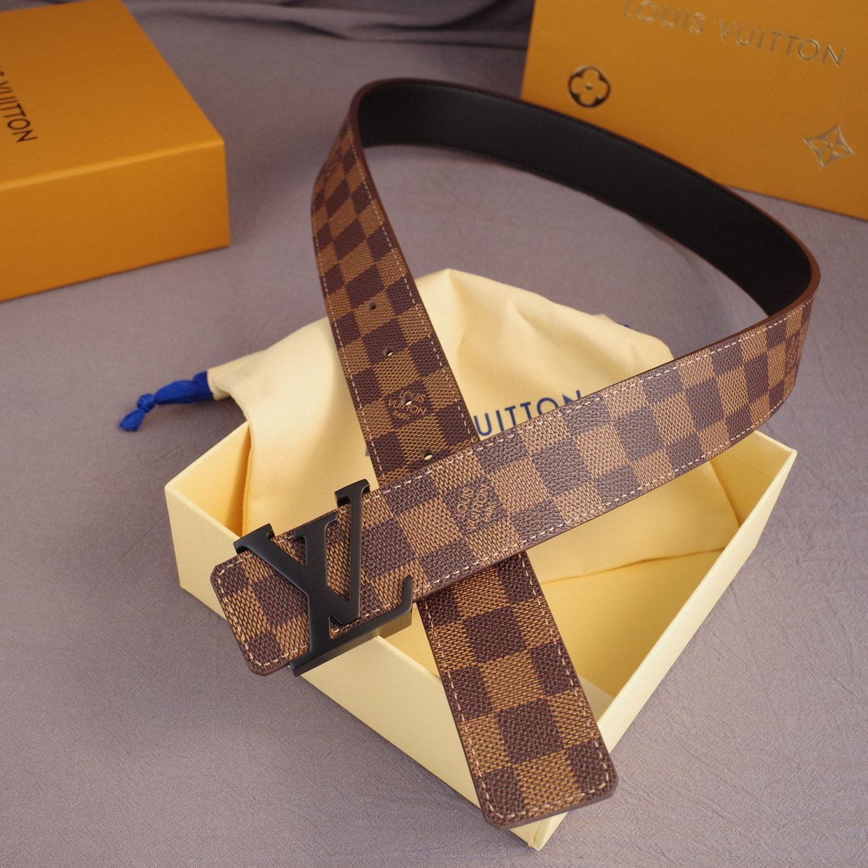 LV Louis Vuitton Monogram Smooth Buckle Belt