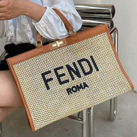 FENDI new woven hollow handbag embroidered letter logo single shoulder bag messenger bag