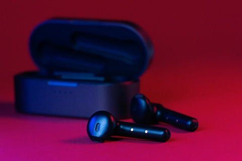 5 Tips on How to Keep Earbuds from Falling Out - soundcore US