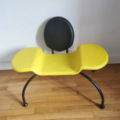 Rare fauteuil en ABS crée par Eva et Peter Moritz en 1999 et édité par Ikea au début des années 2000