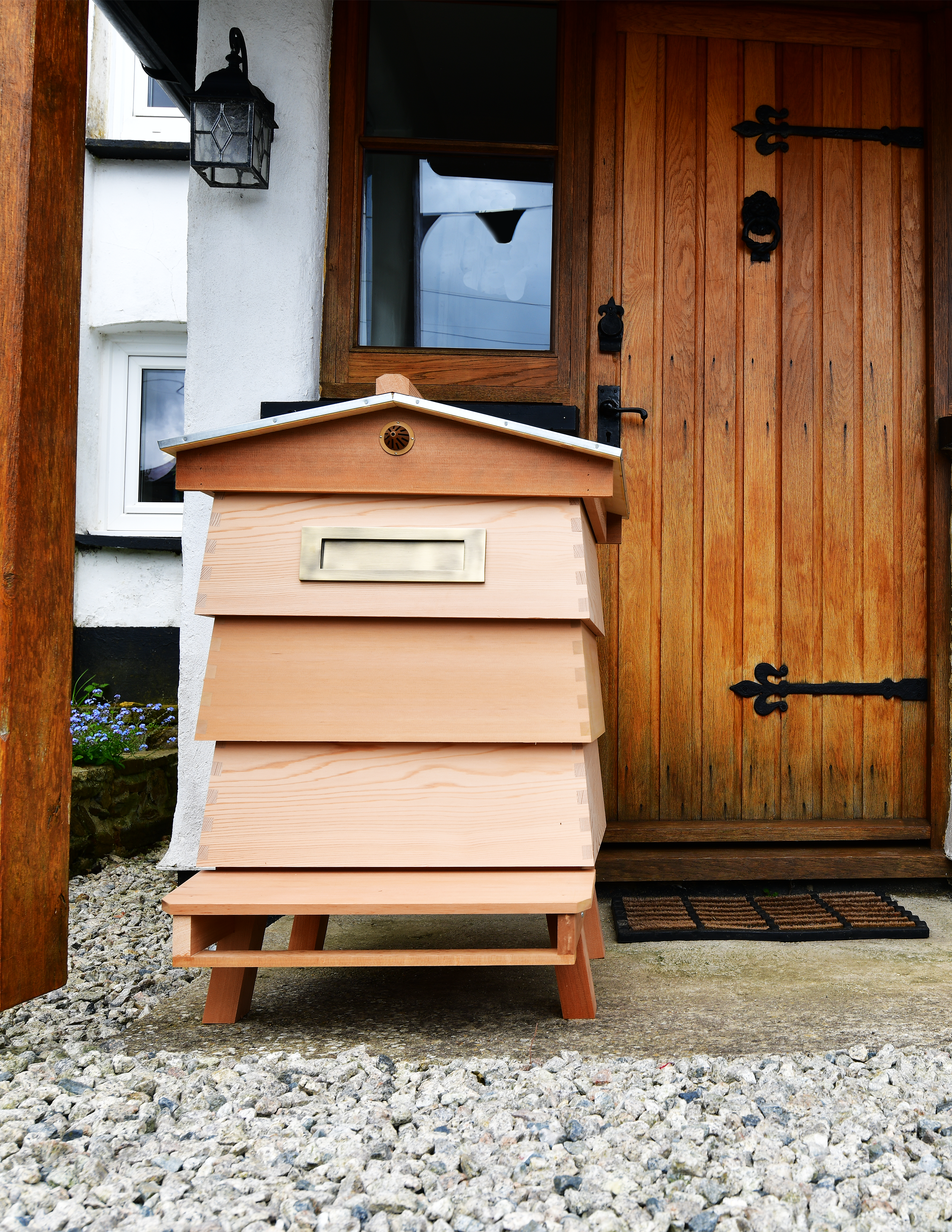 An image of Letterbox Beehive, Chrome