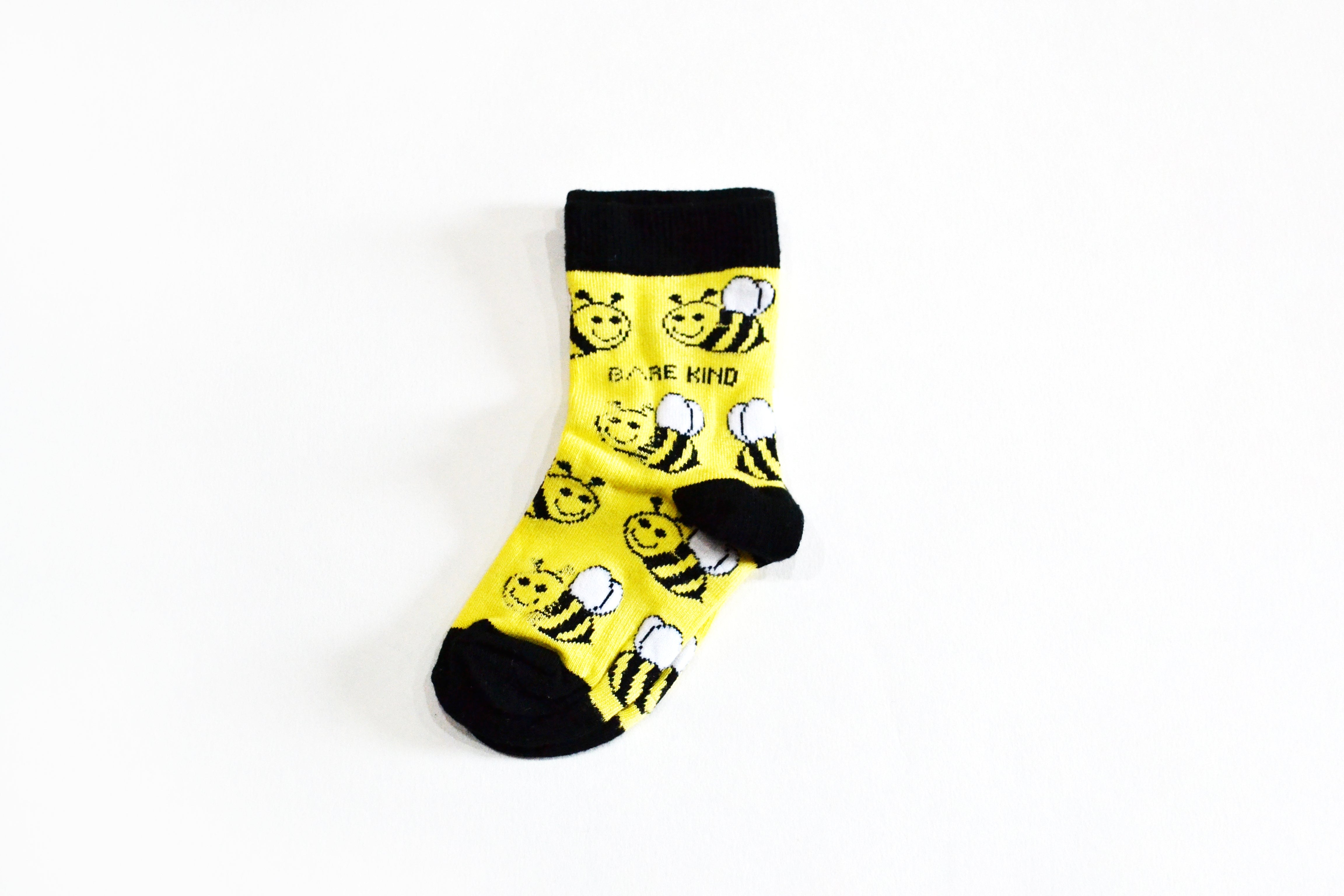 An image of Bamboo Bee Socks, Children’s Size 6-9