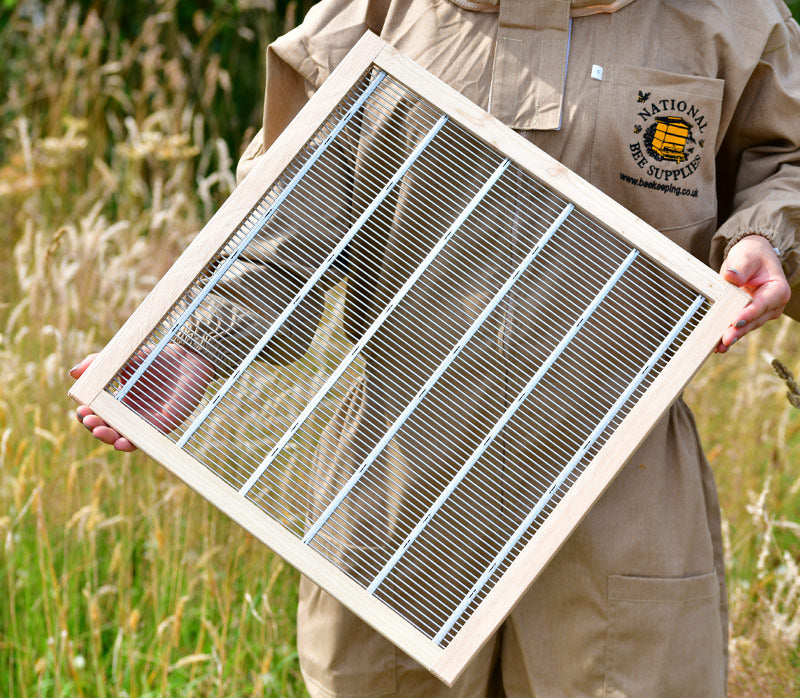 An image of Wire Queen Excluder for National & Commercial Hives