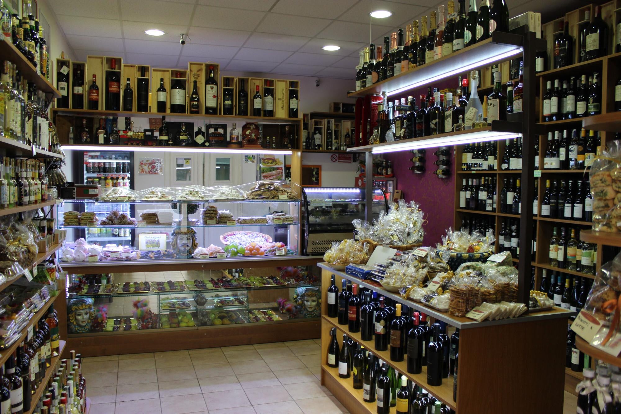 Best wine stores around Etna in Eastern Sicily