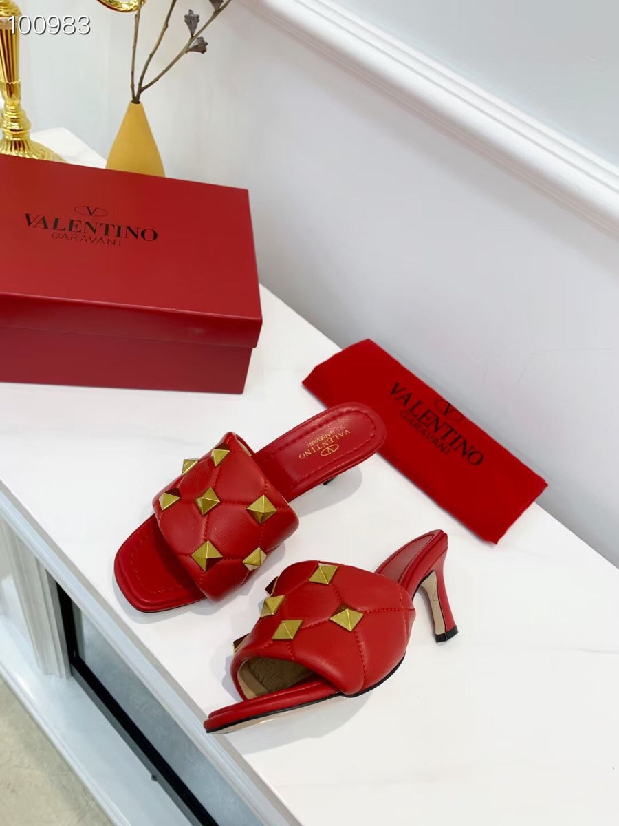 Valentino Women's Fashion Casual Sandals Slipper Shoes 06076