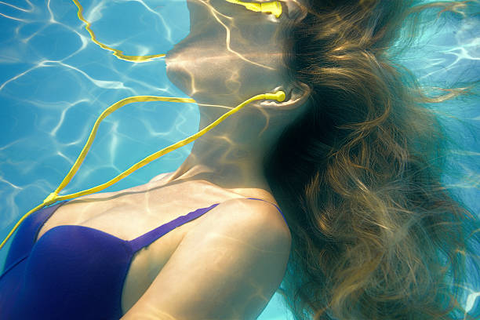 Transform your swim sessions by using innovative underwater headphone technology now