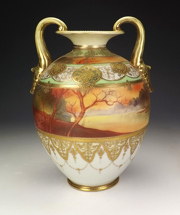 ・オールドノリタケ製の金装飾ガレ風景のの花瓶