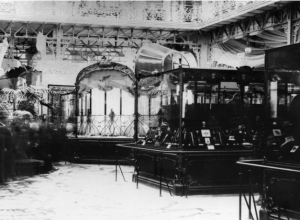 1900年のパリで開催されたパリ万国博覧会の様子
