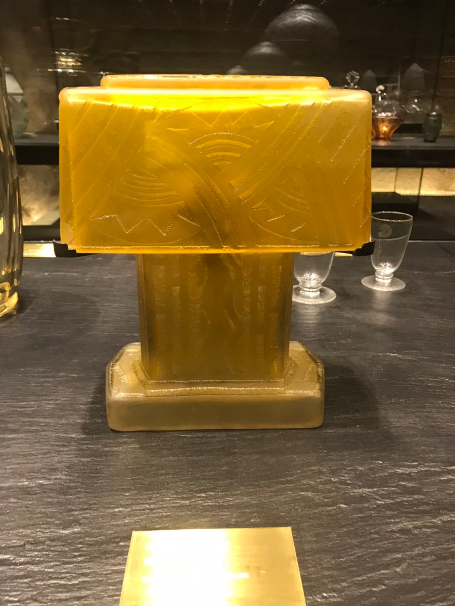 ドーム兄弟　アール・デコを象徴する花瓶