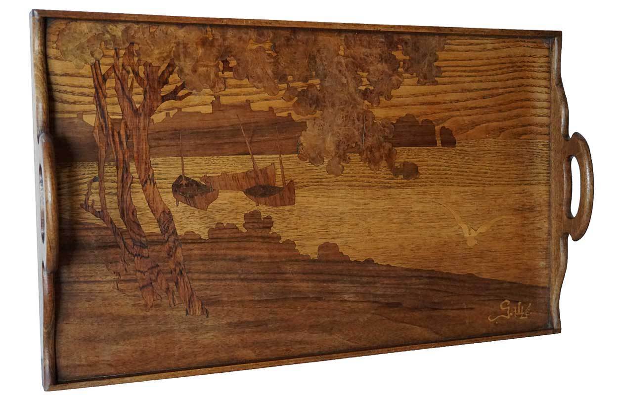 エミールガレ作　自然を描いたマルケトリ技法の木製のトレー