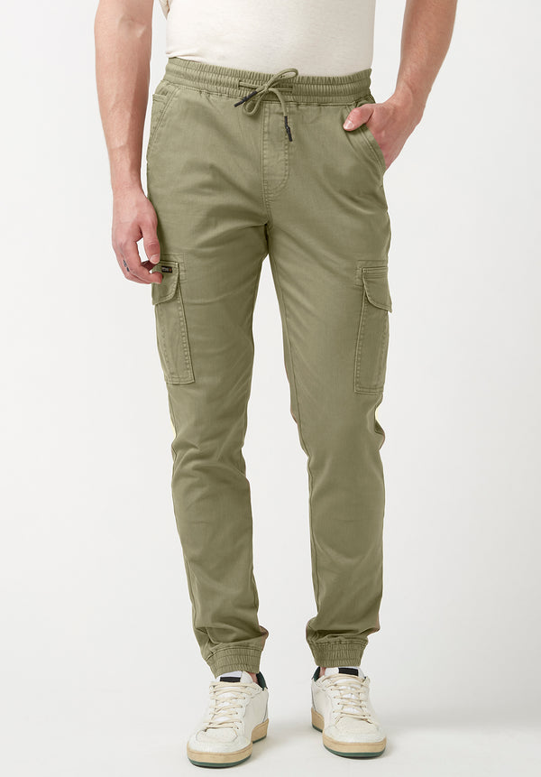 The Weekend Jogger Essential - Army Green