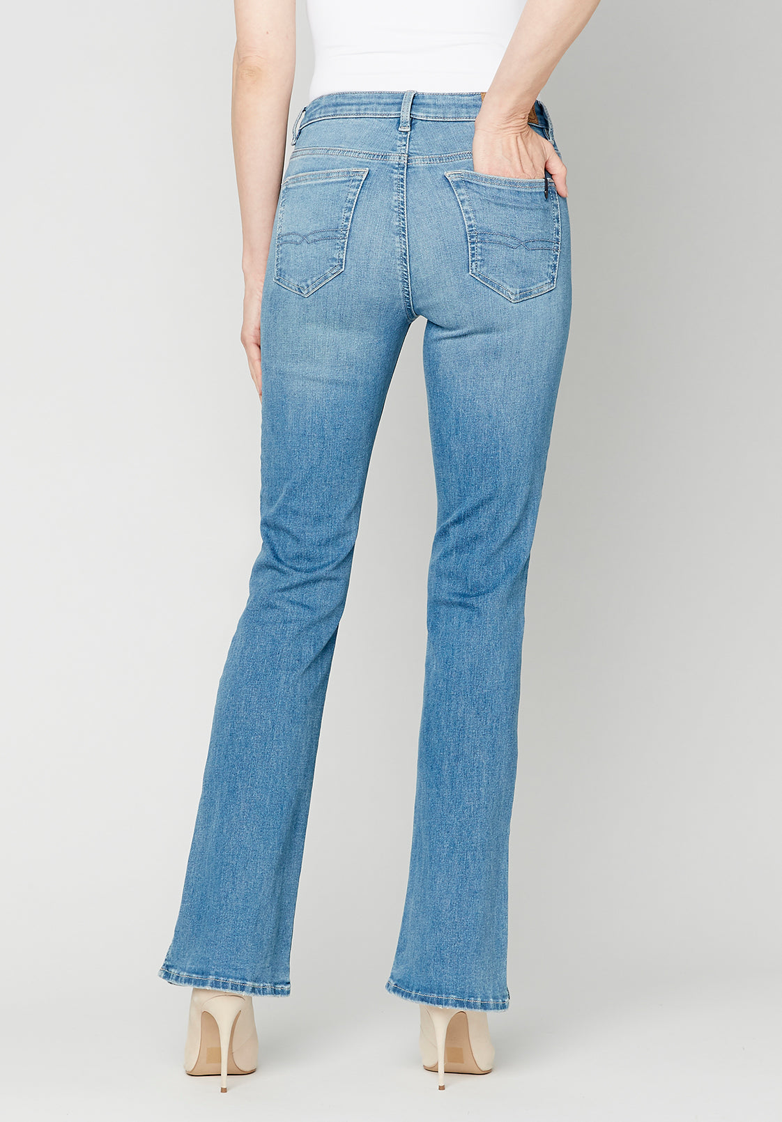 Mid Rise Bootcut Queen Jeans - BL15794