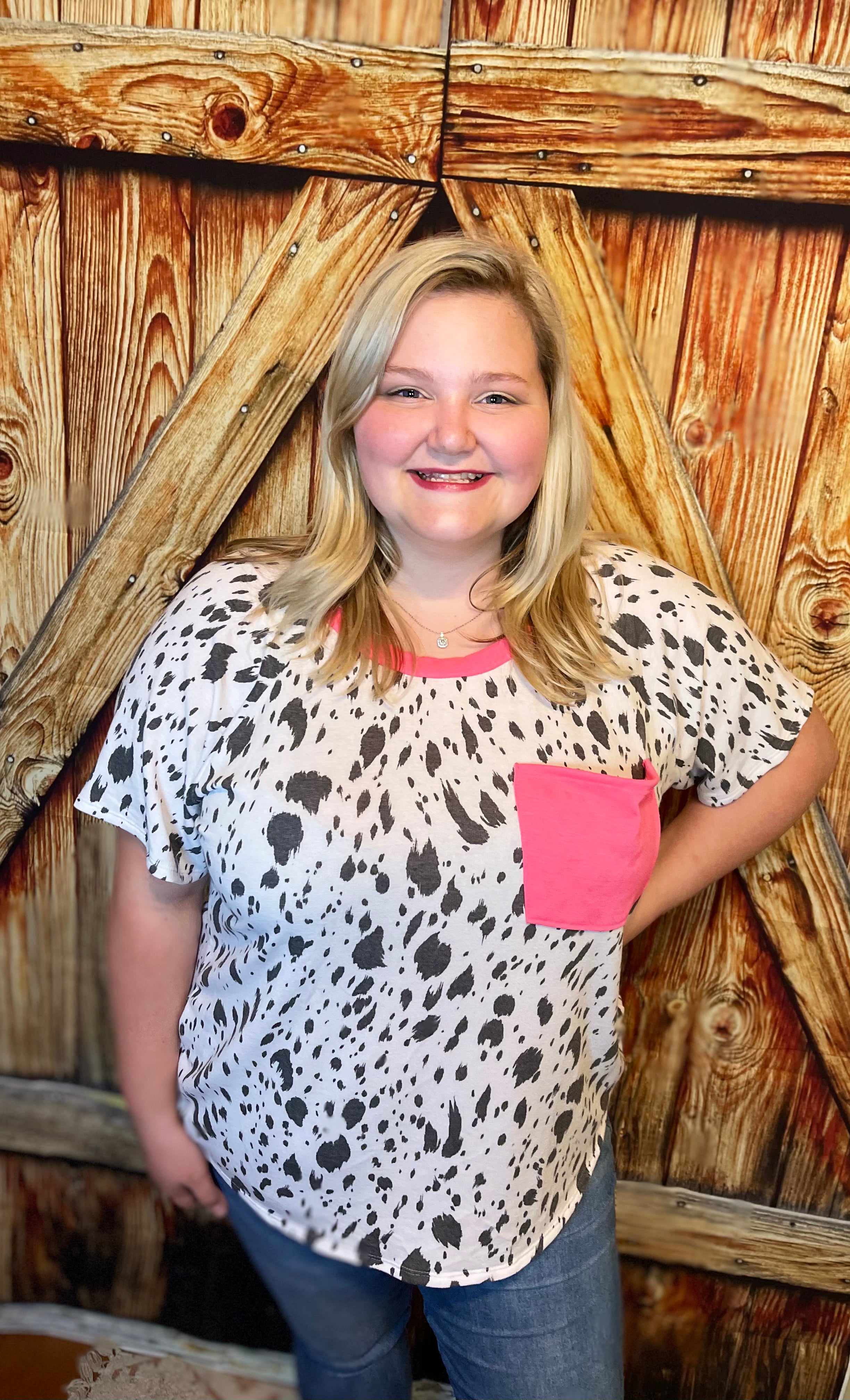 Keep up- curvy cow print and hot pink top