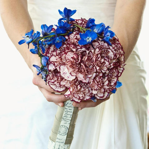diy wedding bouquet blue and white traditional vintage style