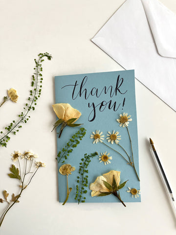 completed pressed flower blue thank you card