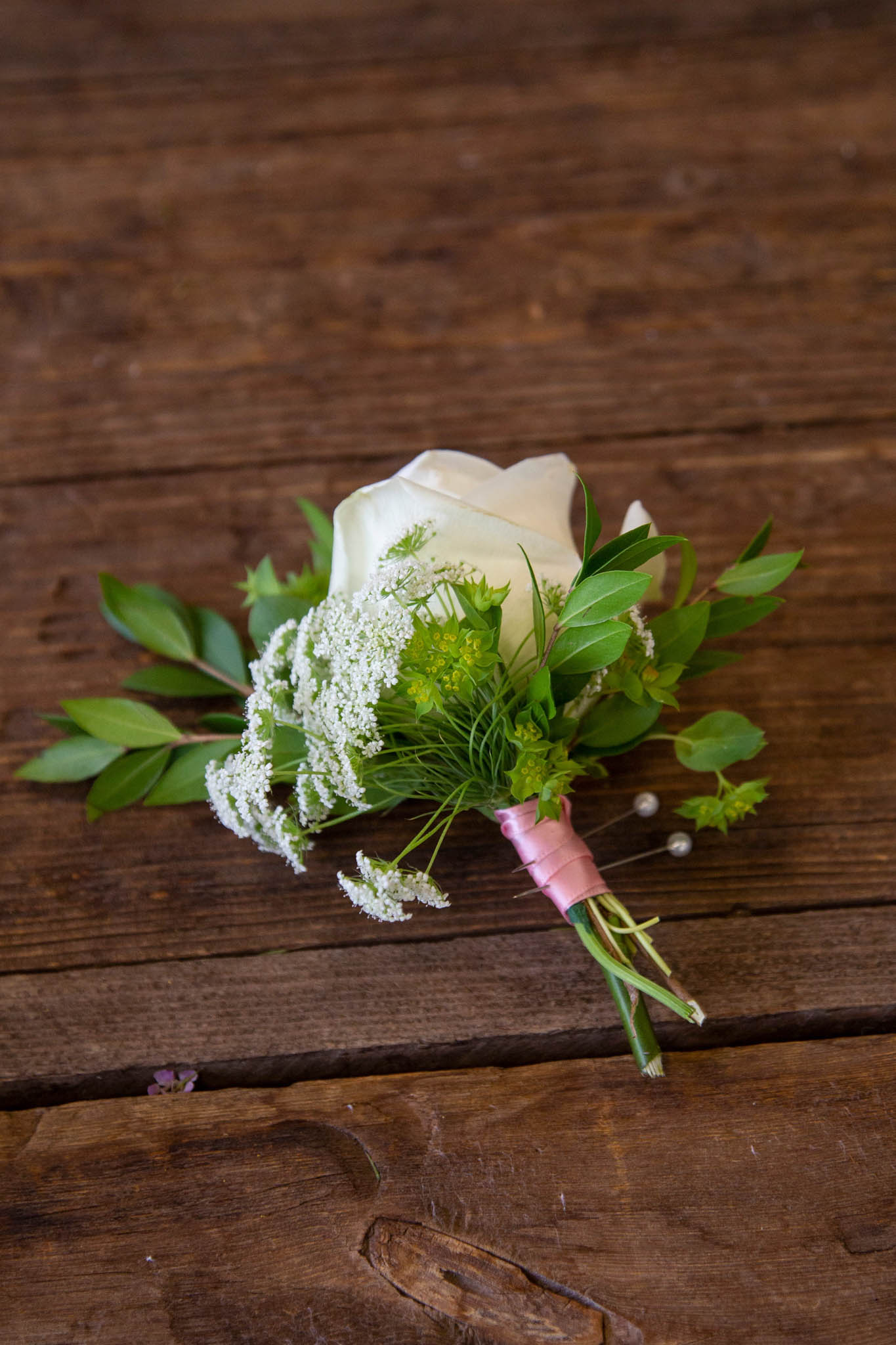 Tutorials - Attaching a lily bud corsage using a BoutStix Floral Magnet