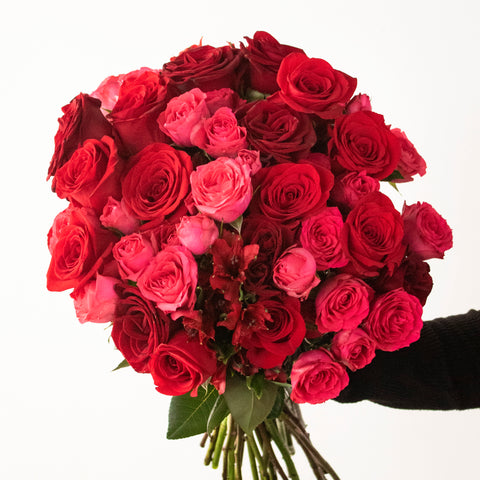 red and pink rose bouquet