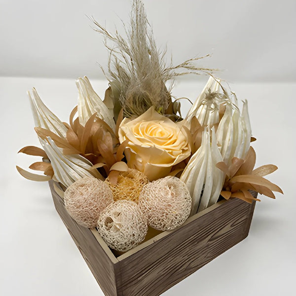 Buy Wholesale Simple Sensibility White Dried Flower Arrangement in