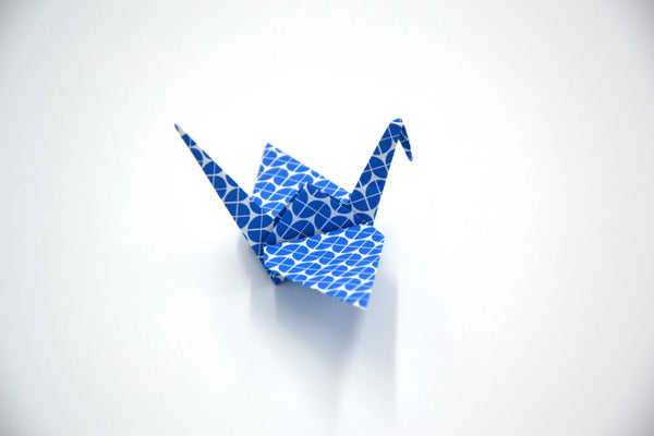 Une grue en papier origami