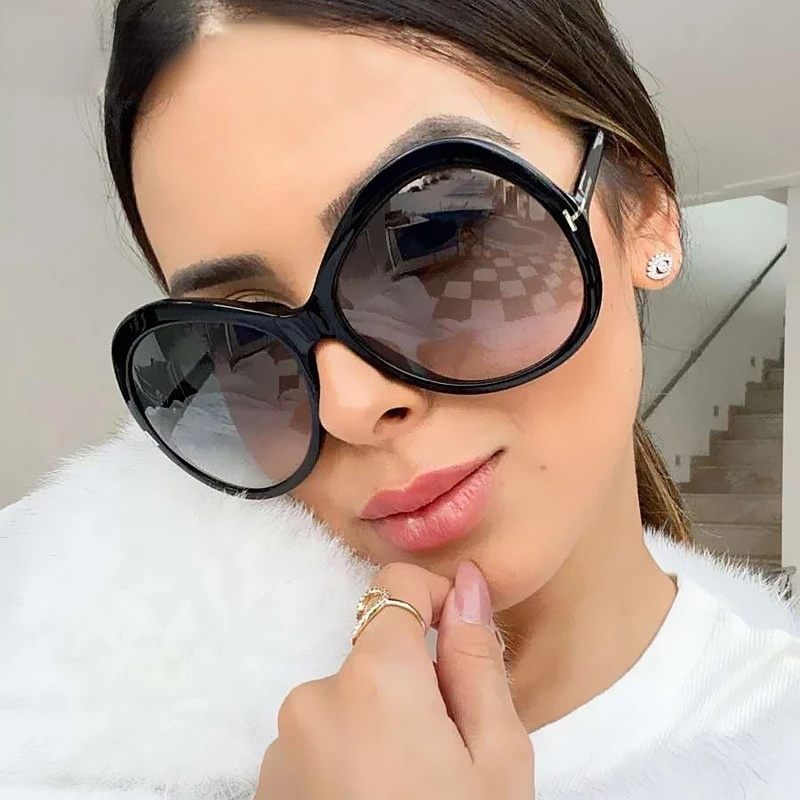 Fashion Round Sunglasses . Women 2020 Luxury Brand Design .Retro