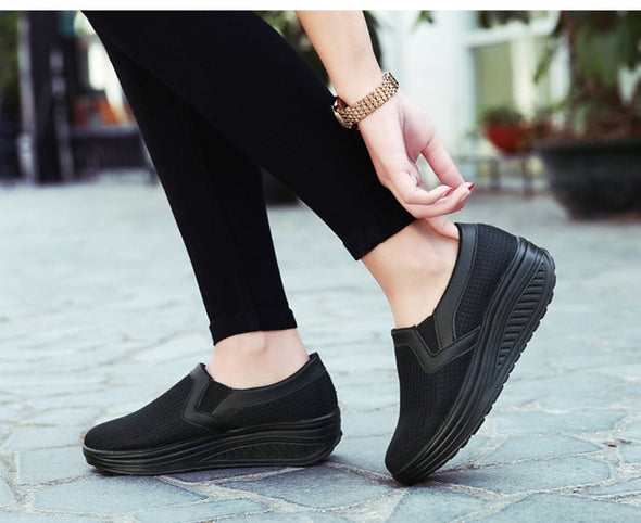 Women's Slip-on Walking Shoes Mesh Breathe Air Cushion Sock Sneakers