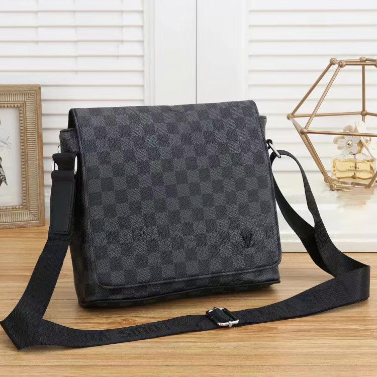 LV Louis vuitton flap shoulder bag men and women casual messenger bag