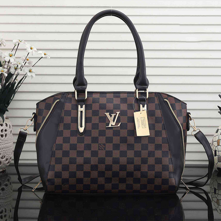 Louis Vuitton LV Monogram Canvas Shoulder Bag Shoulder Bag