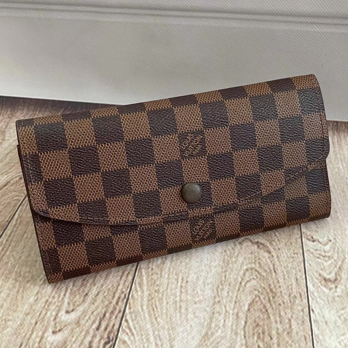 LV Louis vuitton Classic Plaid Printed Men's and Women's Flip Wallet Long Clutch