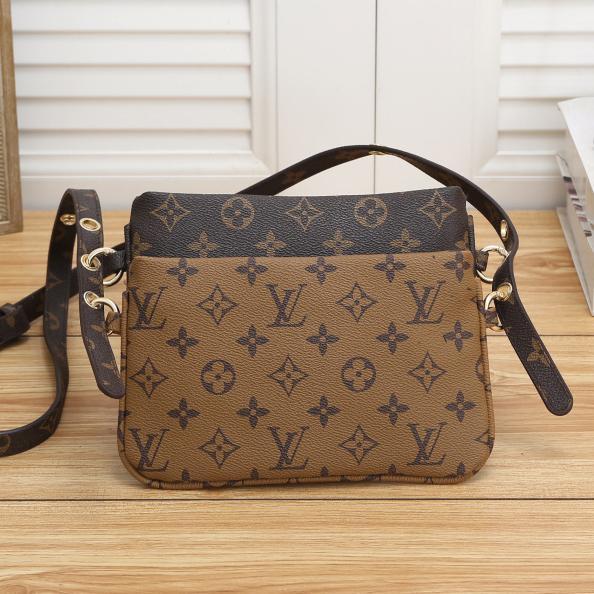 LV Louis Vuitton fashion retro printing letter stitching cosmetic bag messenger bag shoulder bag sma