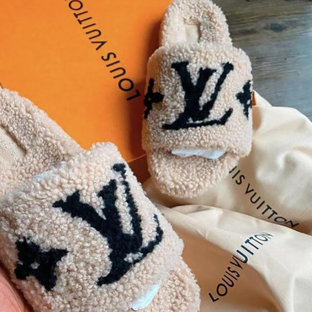 LV Louis Vuitton plush embroidery letters ladies casual sandals beach slippers Shoes