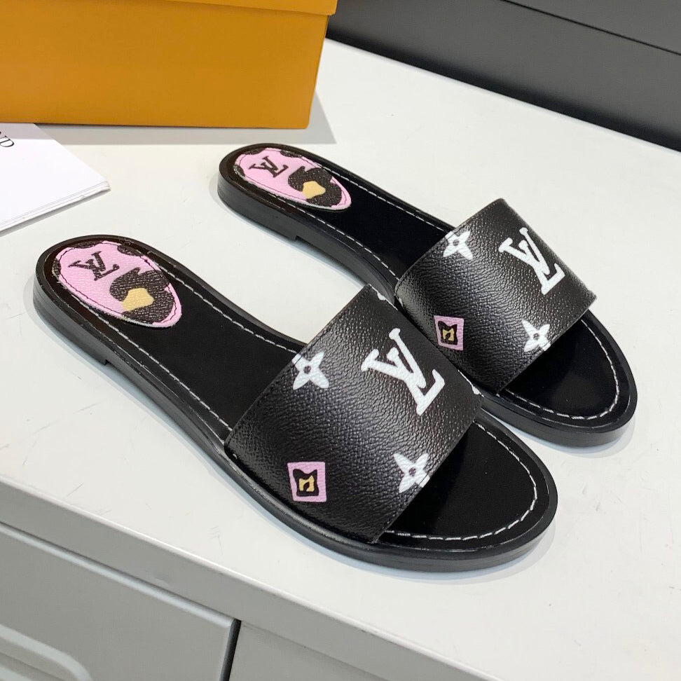 LV Louis Vuitton logo embossed women's flat sandals beach slippers Shoes