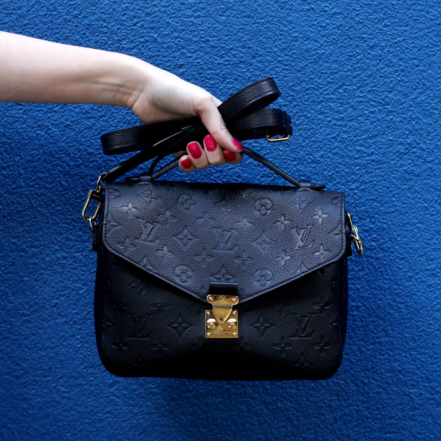 LouisVuitton Three In One Mahjong Crossbody Bag~