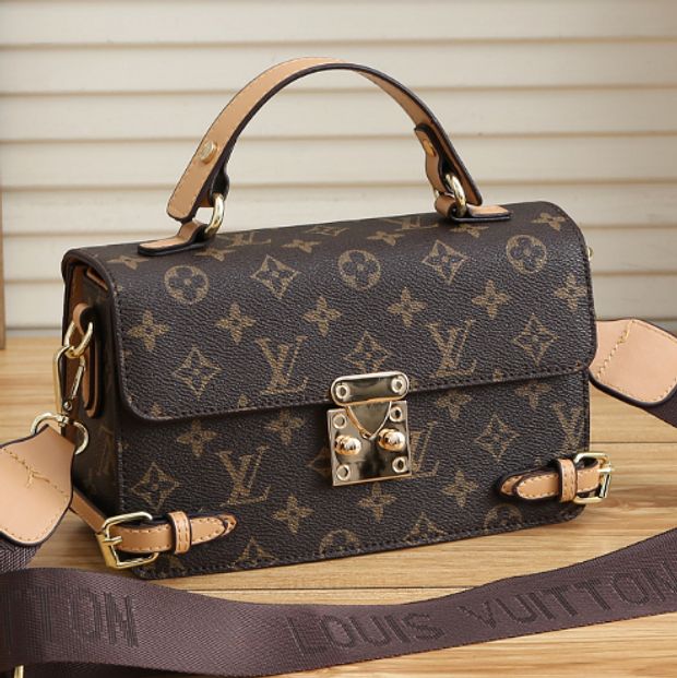 LV Louis Vuitton Handbag Shoulder Bag Messenger Bag