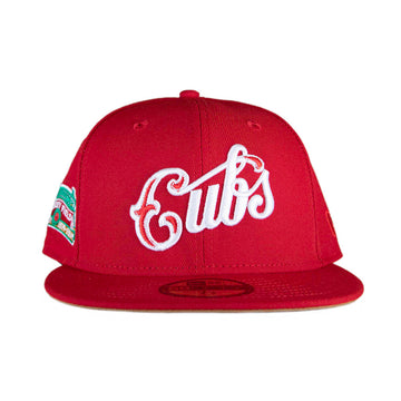 Chicago Cubs OLD ENGLISH SOUTHPAW Royal-Red Fitted Hat