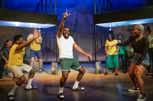  Keiran Hamilton-Amos, Alexia McIntosh, Corey Campbell, Sarah Githugu, Pip Barclay, Elaine Barrett, Corah Fowles, Joelle Ikwa, Valmy Luwawu, Sophie Wood & Tayla Senior in Big Aunty, Belgrade Theatre, Coventry. Photo credit: Nicola Young Photography © 