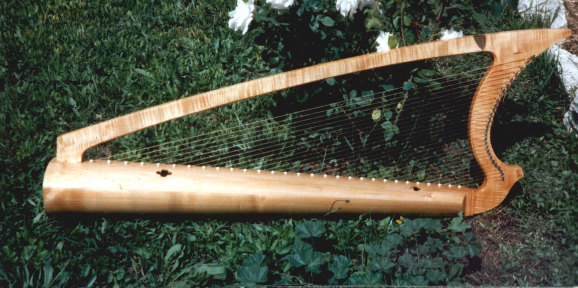 medieval harp